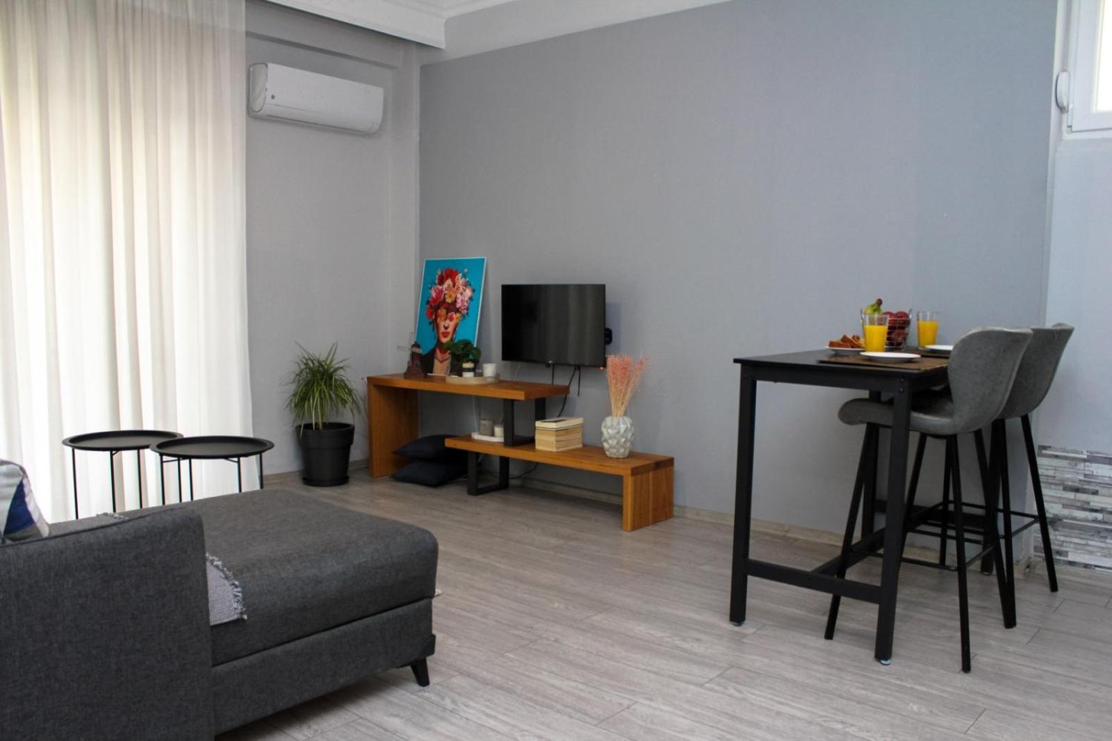 Johnny'S Apartment Kavala Eksteriør billede
